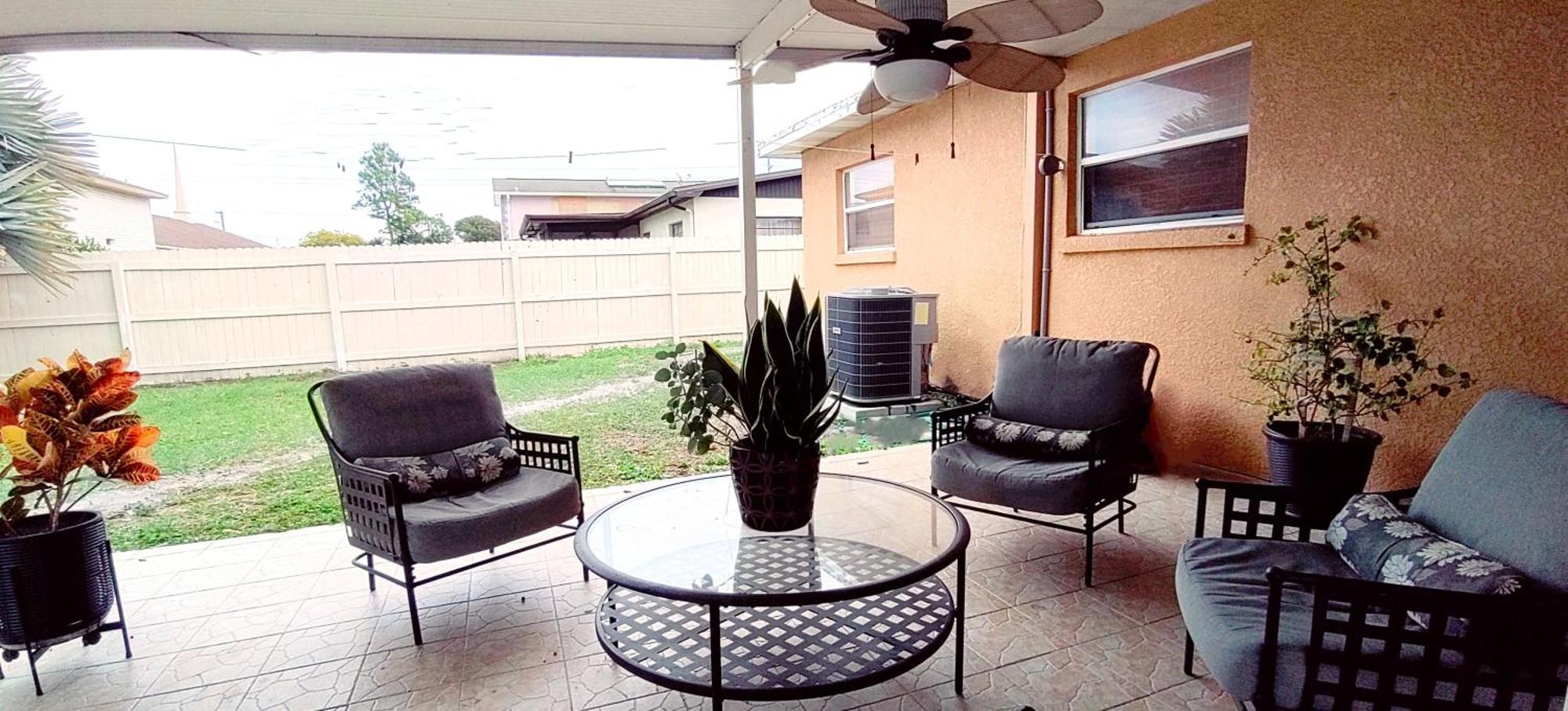 House Close To Downtown, Airport, Raymond James Stadium, And Many More Places Tampa Exterior photo